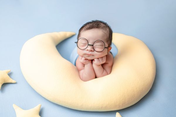 how to handle baby sleep regression