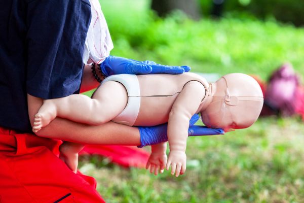 first aid for babies